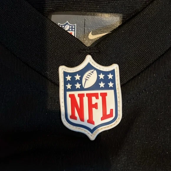 Title: Women’s Cut XL Steelers Jersey - Picture 6 of 7